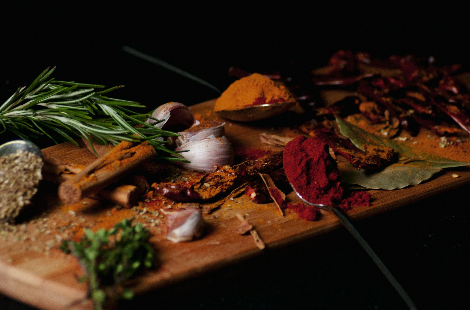 Hierbas y especias aromáticas